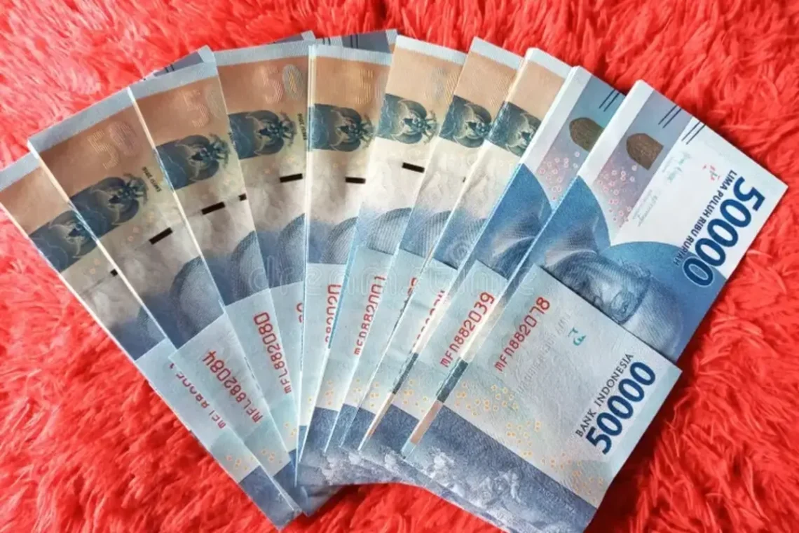 Kapan THR 2026 cair? Simak perkiraan waktunya agar kamu bisa merencanakan keuangan dan kebutuhan Lebaran dengan lebih matang dan terarah.